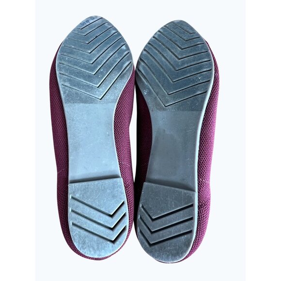 Cynthia Rowley Maroon Pointed Toe Womens Flats Size 8.5 Slip-On Casual Style - Picture 5 of 10